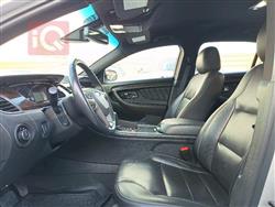 Ford Taurus